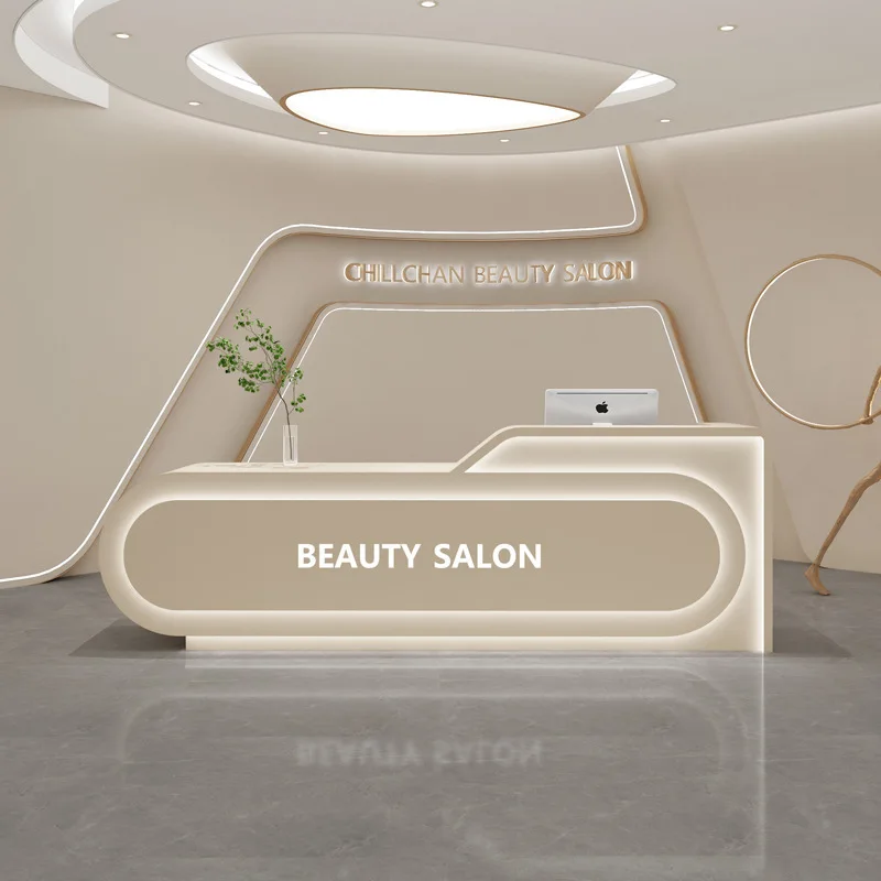 Checkout counter beautician re - Beauty Makeup Institute recension och pris
