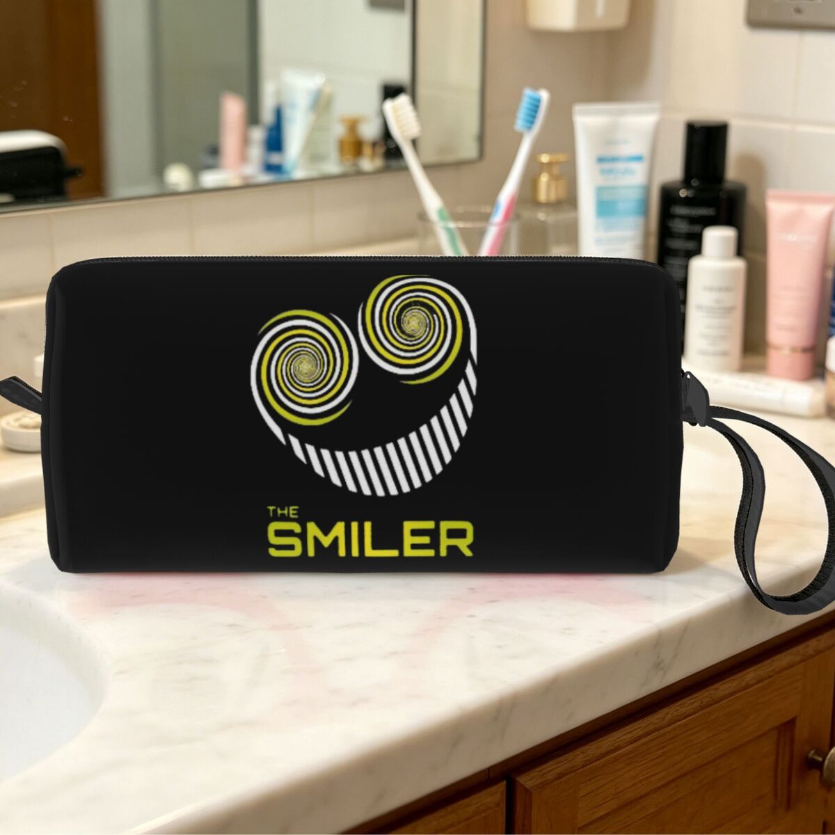 The Smiler Alton Towers Merch  - Beauty Makeup Uk recension och pris